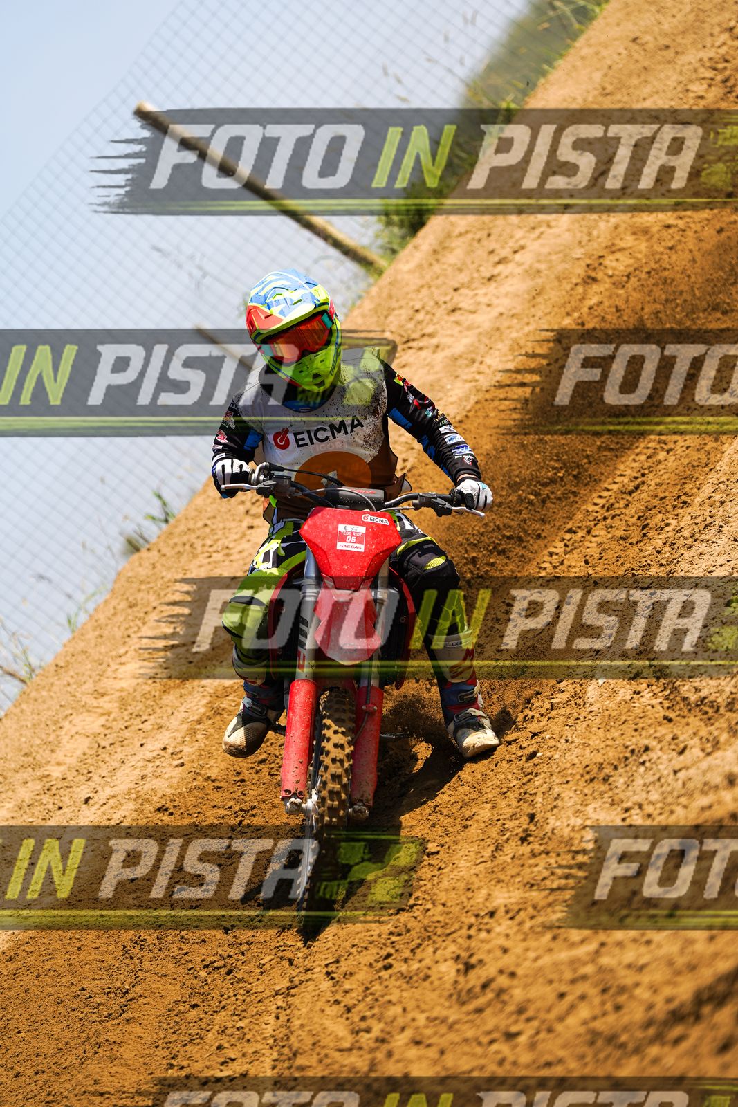 EICMA 20-09 11:00-12:00 · DOS02620