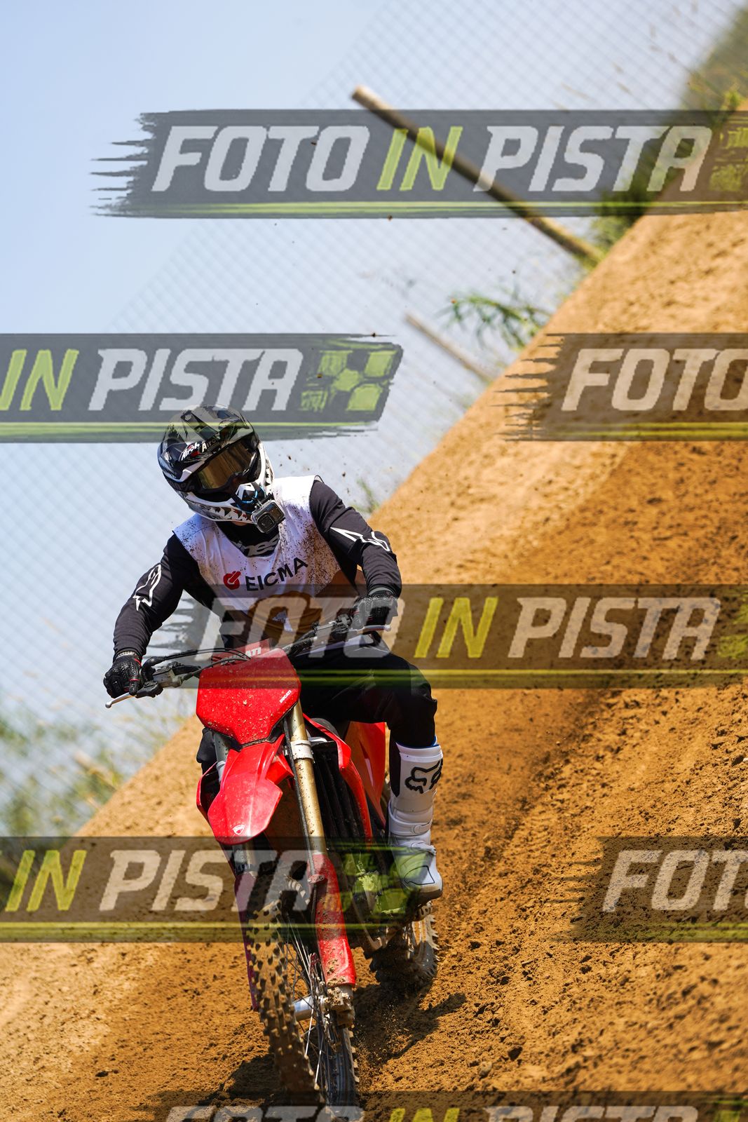 EICMA 20-09 11:00-12:00 · DOS02628