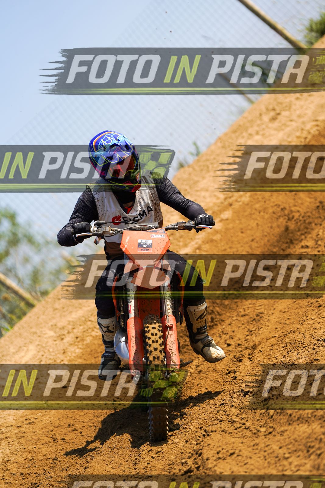 EICMA 20-09 11:00-12:00 · DOS02638