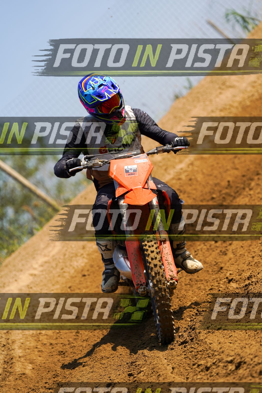 EICMA 20-09 11:00-12:00 · DOS02639