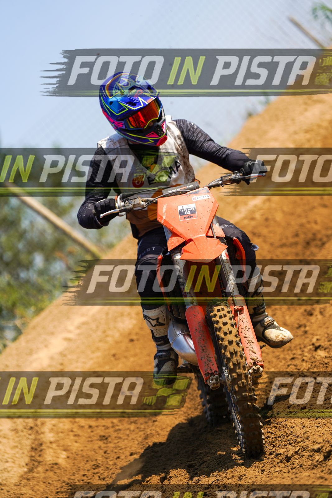 EICMA 20-09 11:00-12:00 · DOS02640