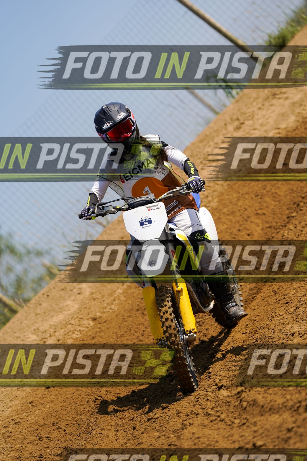 EICMA 20-09 11:00-12:00 · DOS02642