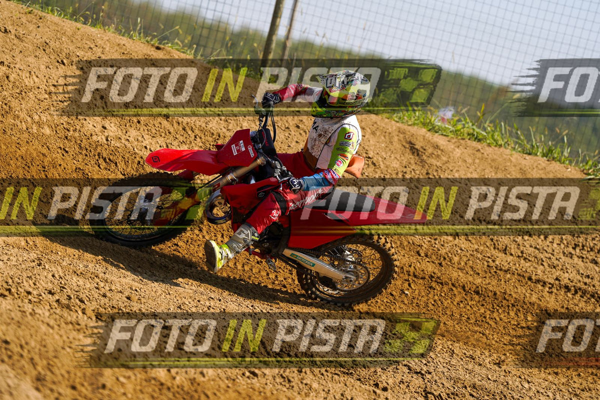 EICMA 20-09 11:00-12:00 · DOS02645