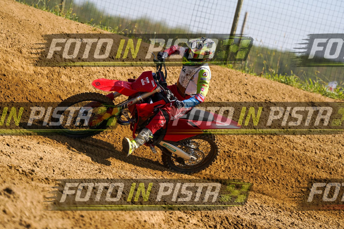 EICMA 20-09 11:00-12:00 · DOS02646