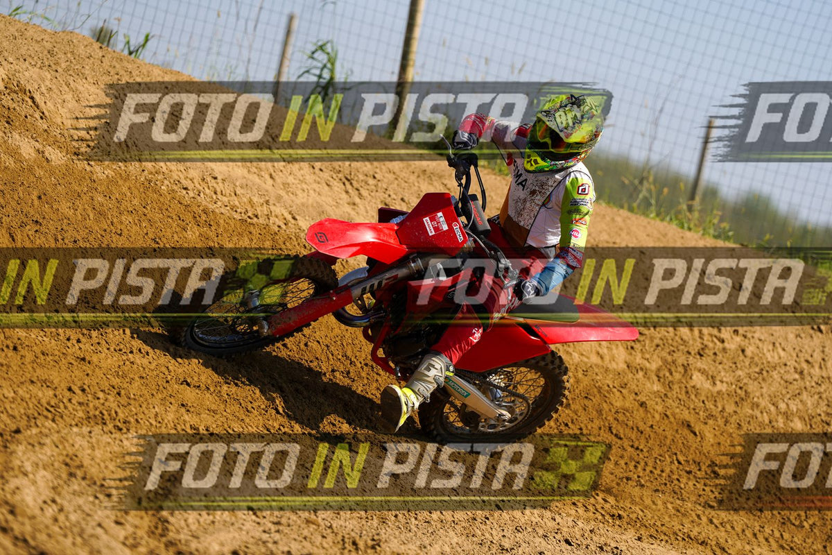 EICMA 20-09 11:00-12:00 · DOS02649