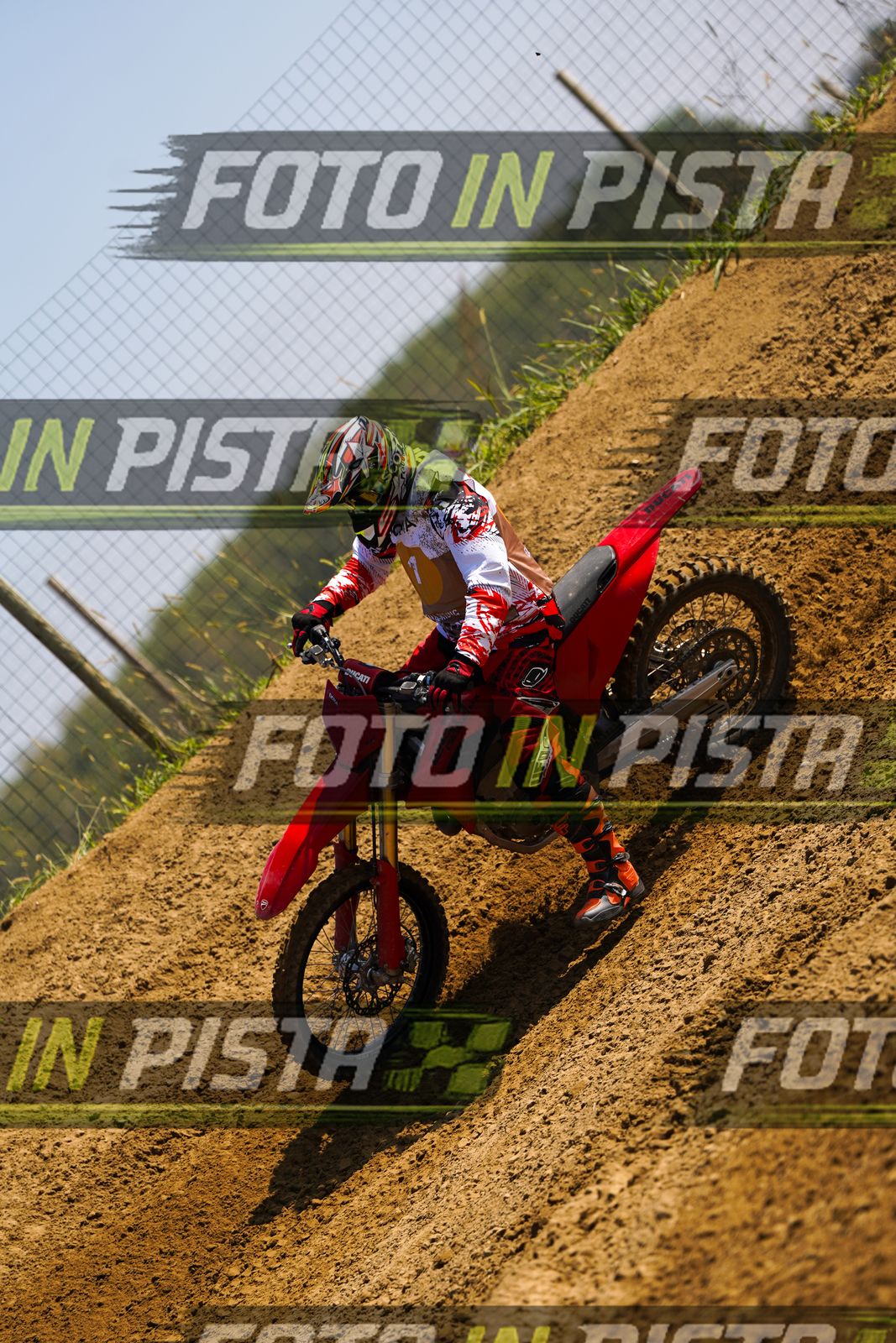 EICMA 20-09 11:00-12:00 · DOS02682