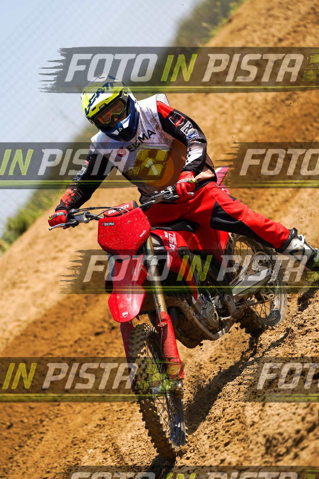 EICMA 20-09 11:00-12:00 · DOS02689