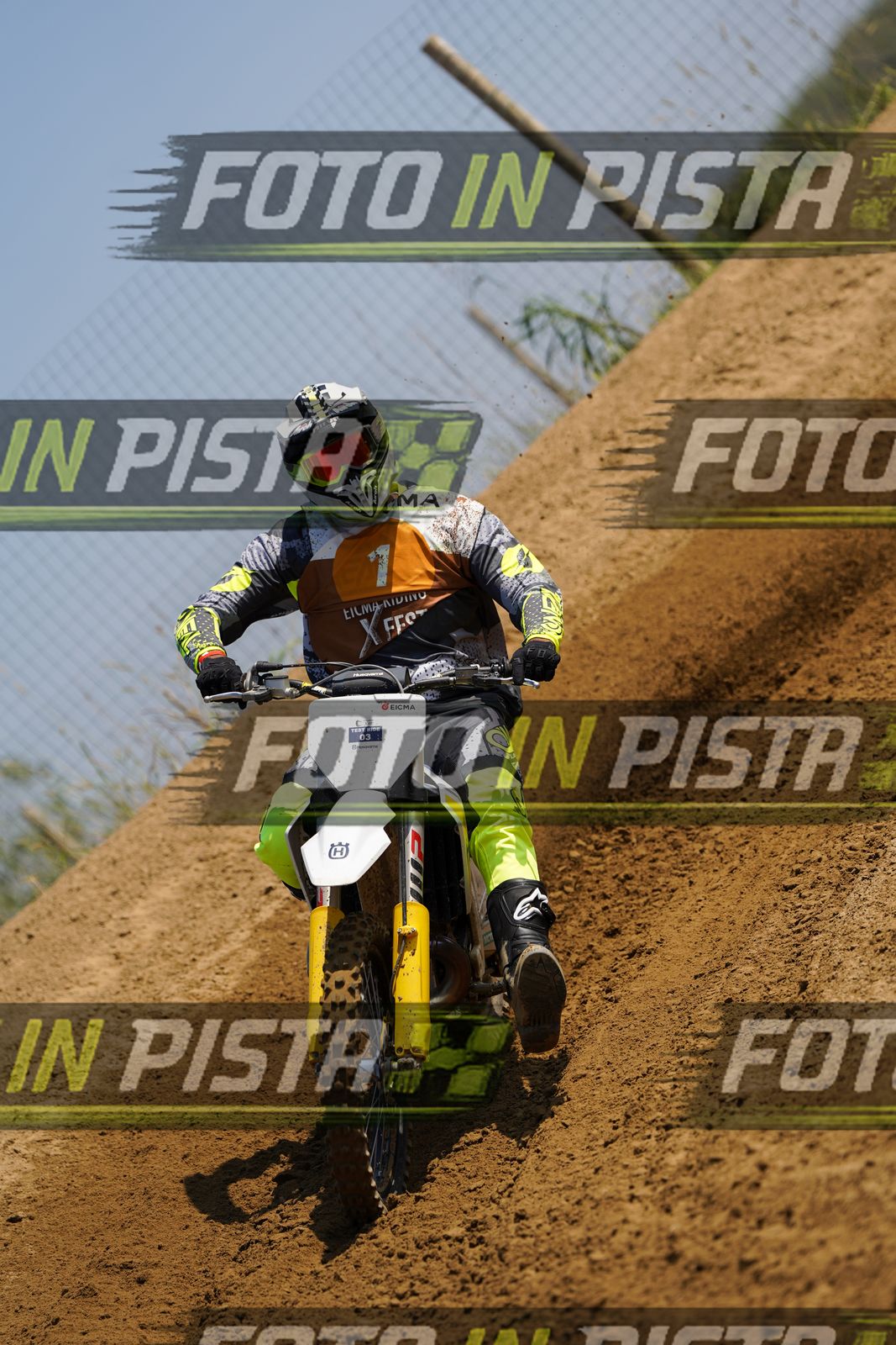EICMA 20-09 11:00-12:00 · DOS02692