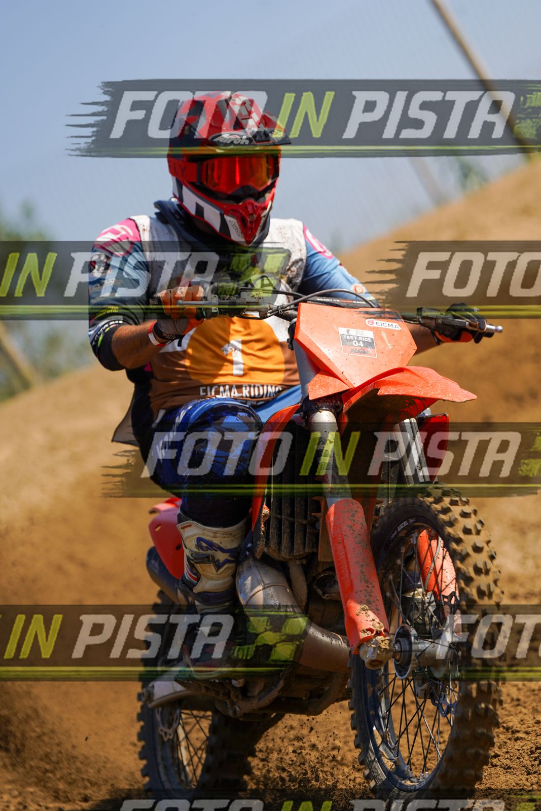 EICMA 20-09 11:00-12:00 · DOS02706