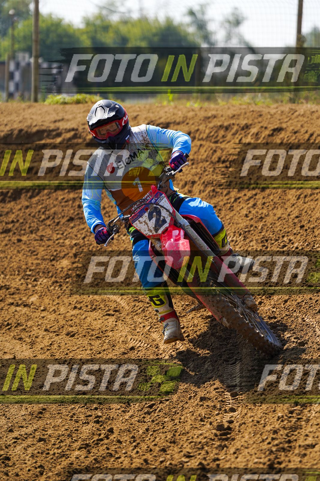 EICMA 20-09 12:00-13:00 · DOS02768