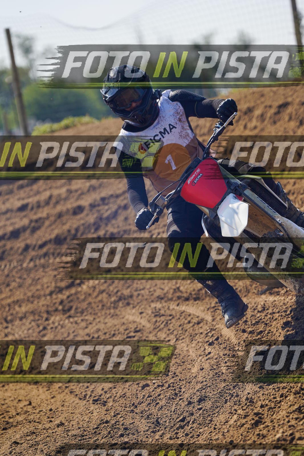 EICMA 20-09 12:00-13:00 · DOS02821