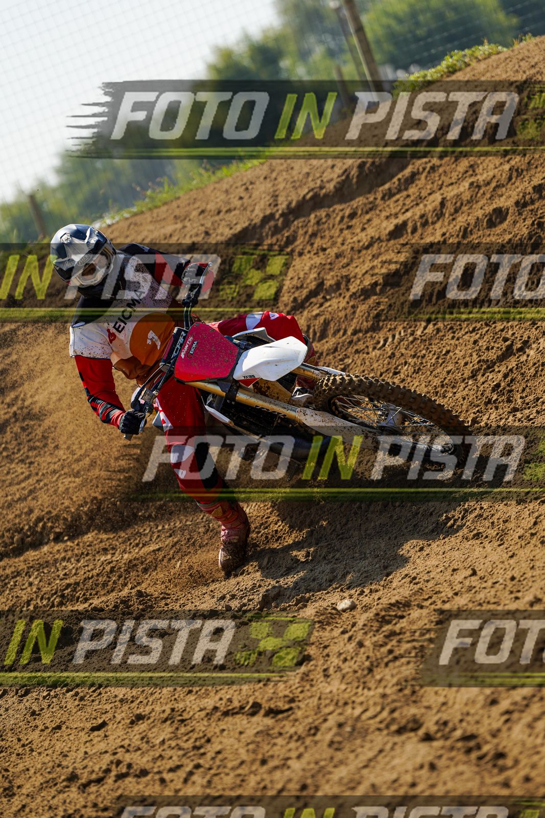 EICMA 20-09 12:00-13:00 · DOS02826