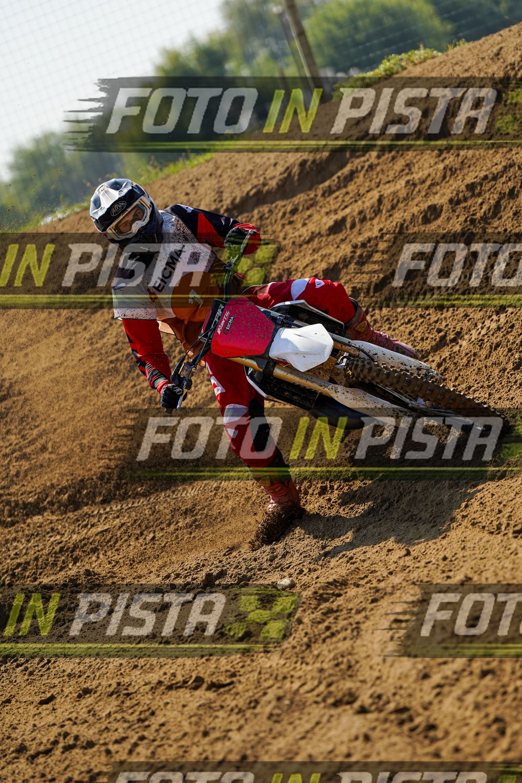 EICMA 20-09 12:00-13:00 · DOS02827