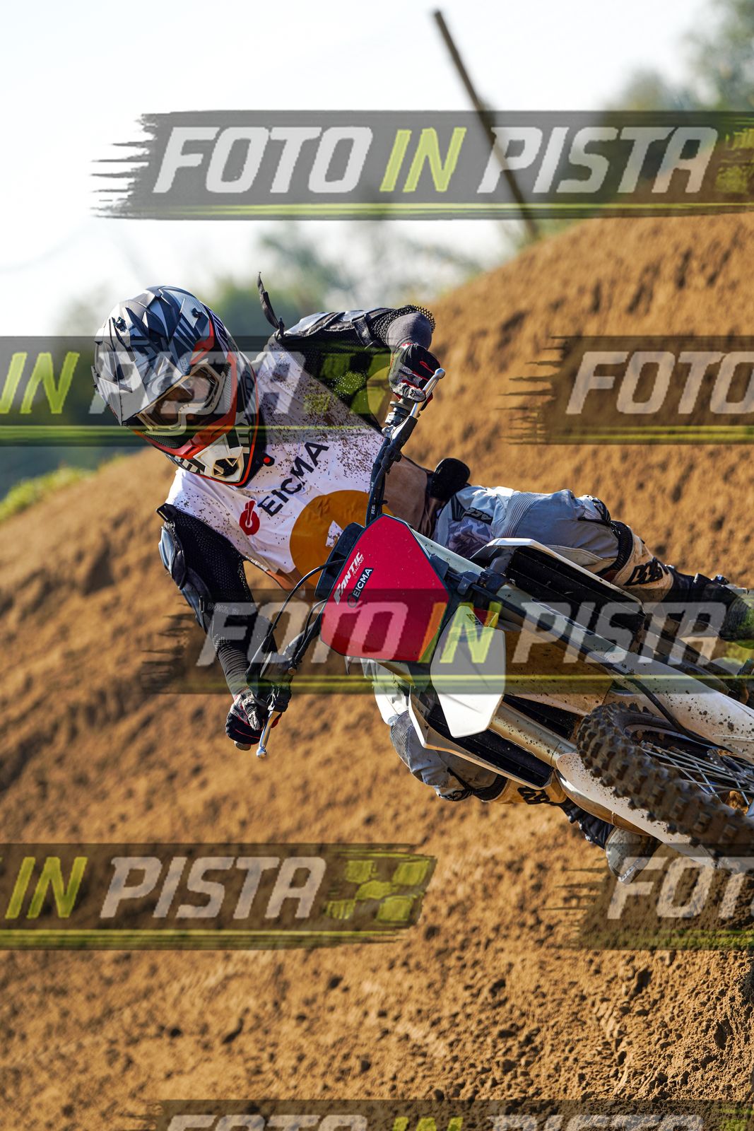 EICMA 20-09 12:00-13:00 · DOS02910