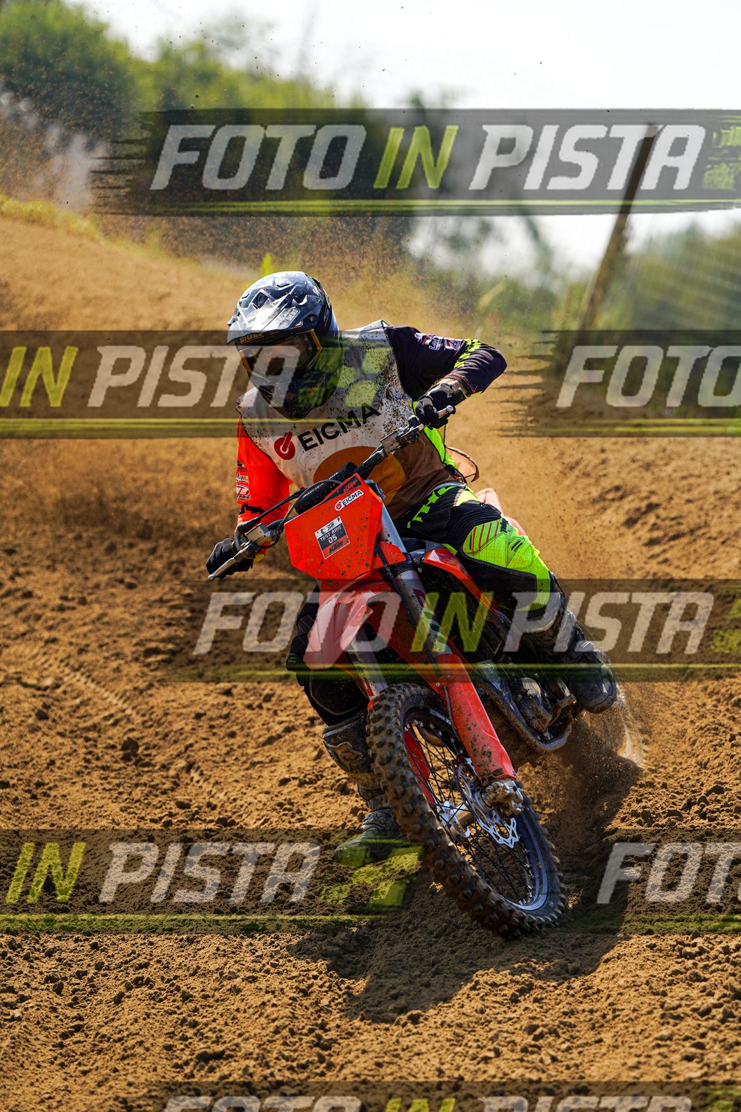 EICMA 20-09 12:00-13:00 · DOS02939