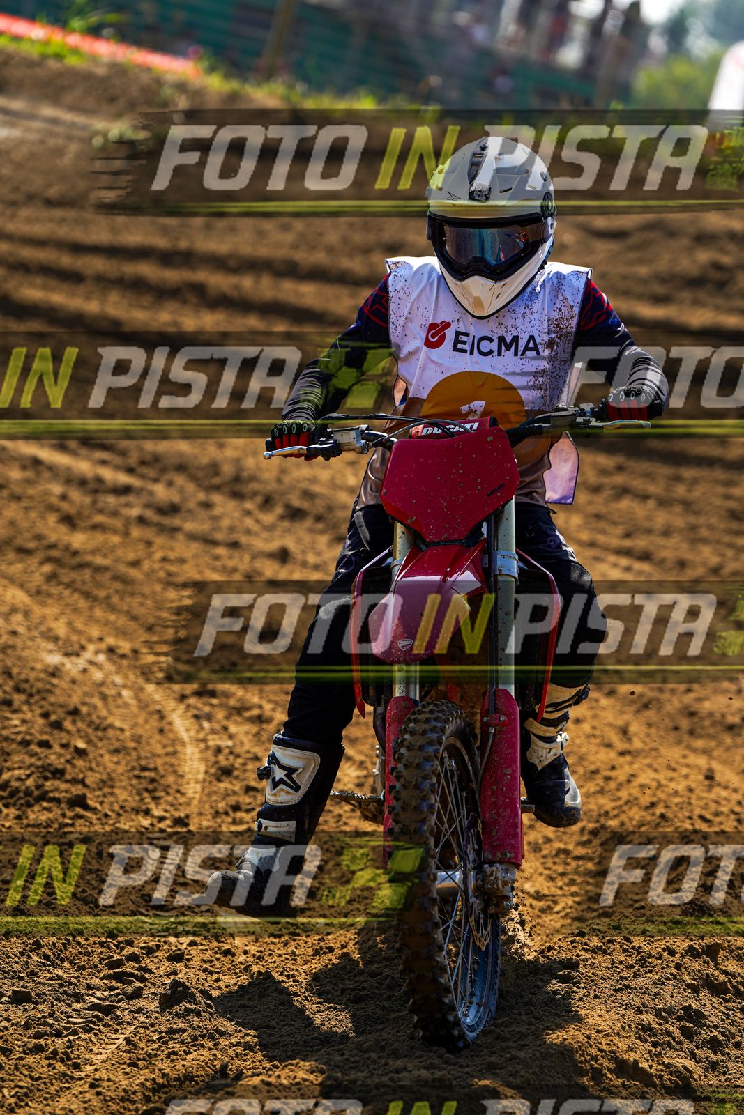 EICMA 20-09 12:00-13:00 · DOS02963