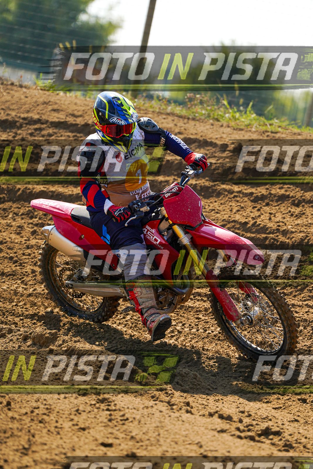 EICMA 20-09 12:00-13:00 · DOS02970