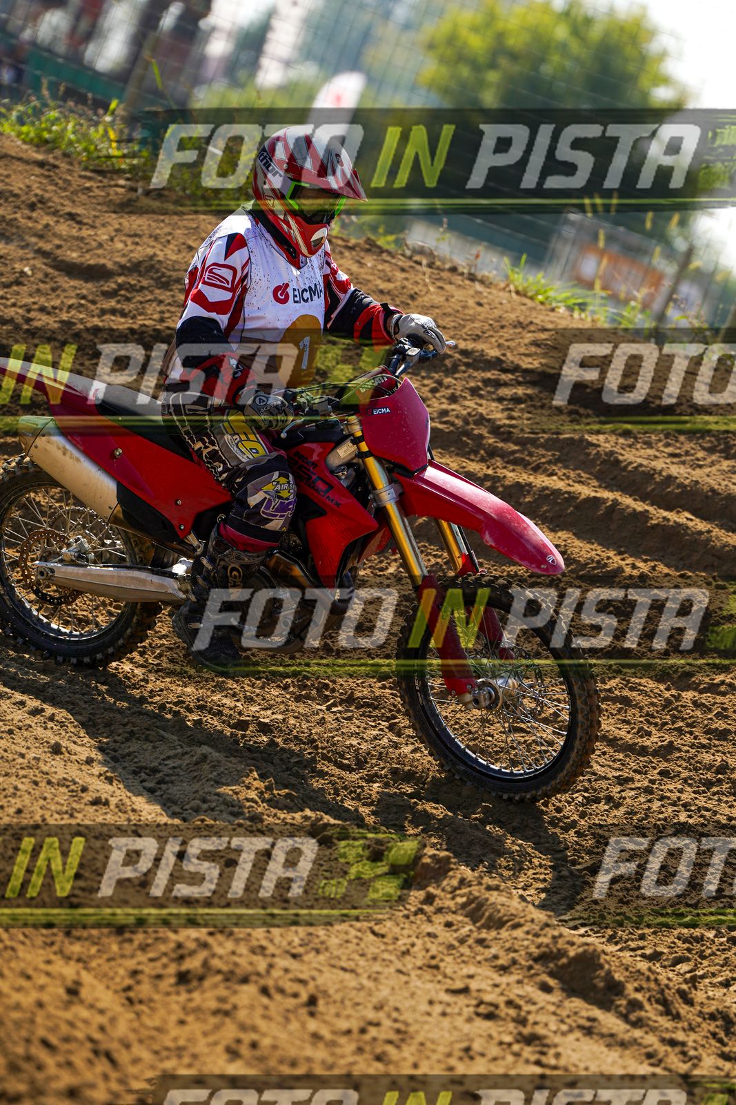 EICMA 20-09 12:00-13:00 · DOS02977