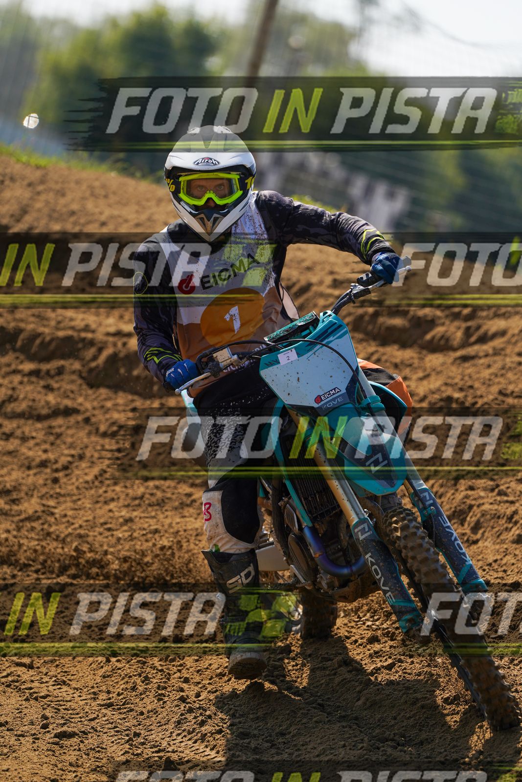 EICMA 20-09 12:00-13:00 · DOS03027