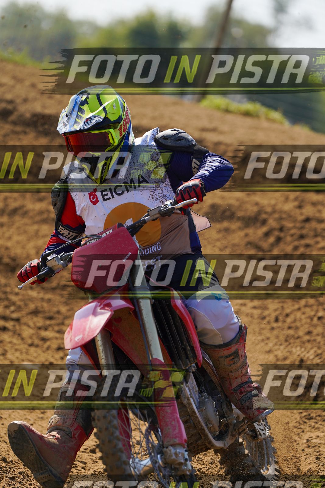 EICMA 20-09 12:00-13:00 · DOS03038