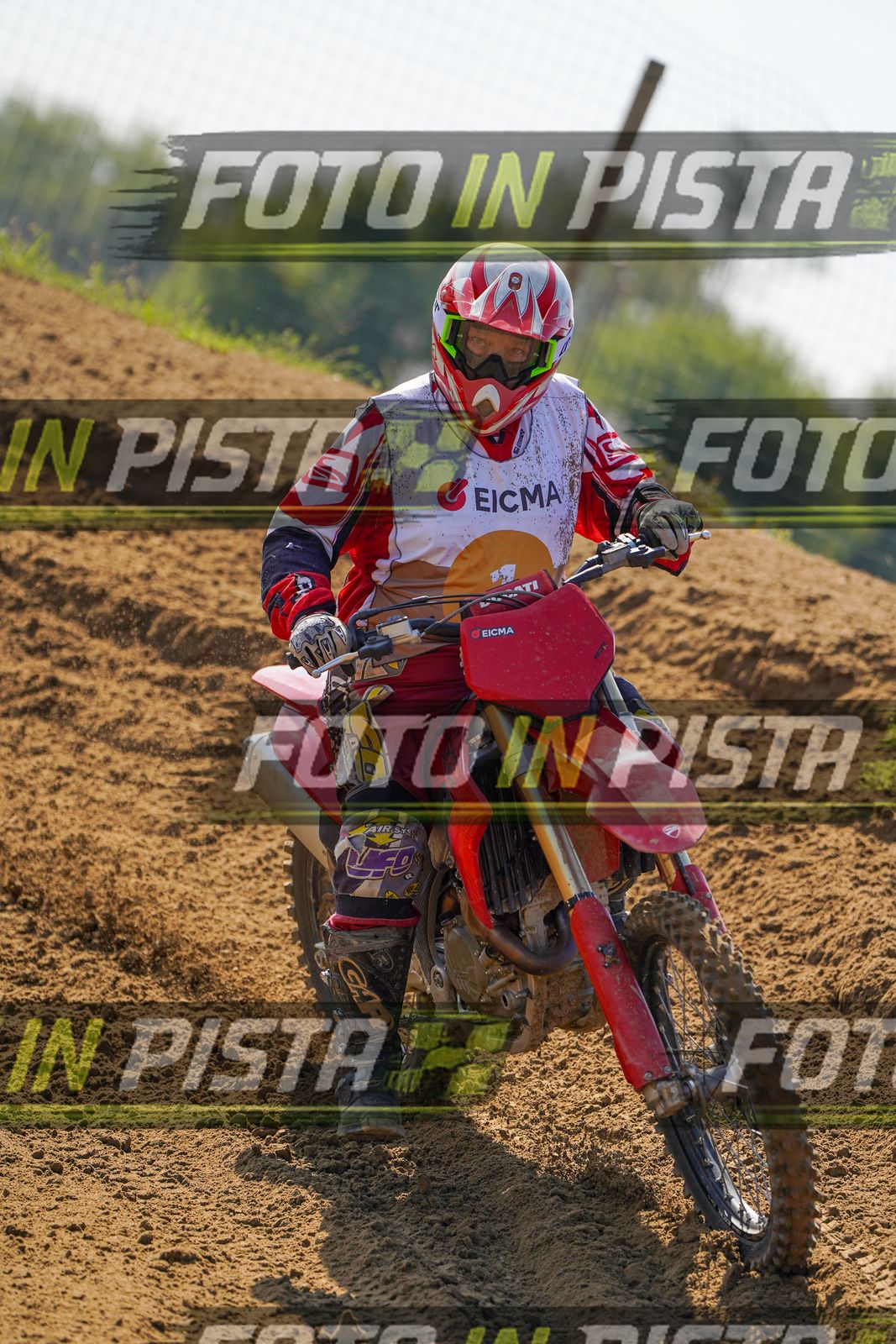 EICMA 20-09 12:00-13:00 · DOS03039