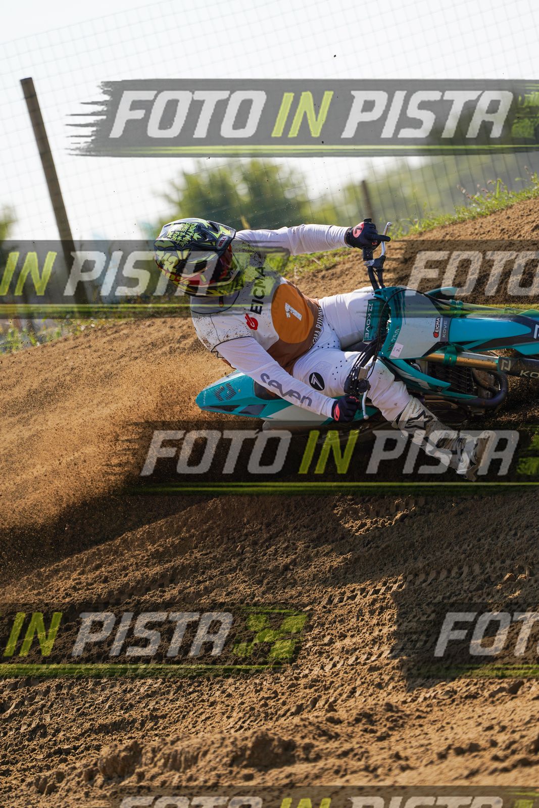 EICMA 20-09 12:00-13:00 · DOS03070