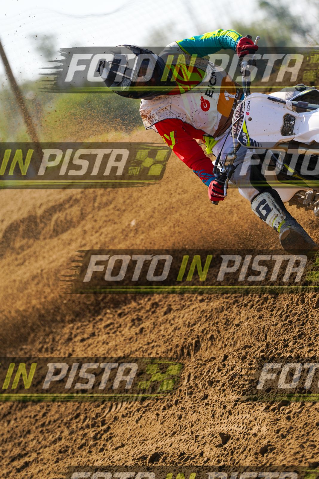 EICMA 20-09 12:00-13:00 · DOS03083