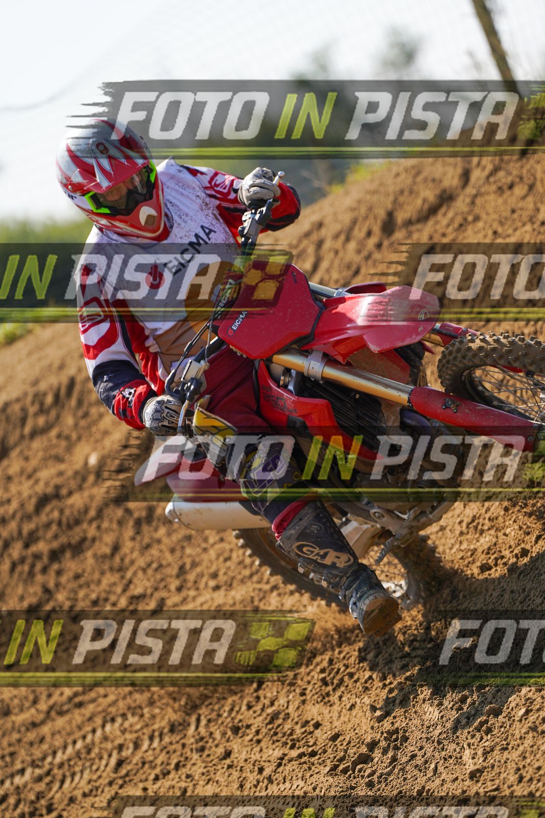EICMA 20-09 12:00-13:00 · DOS03088
