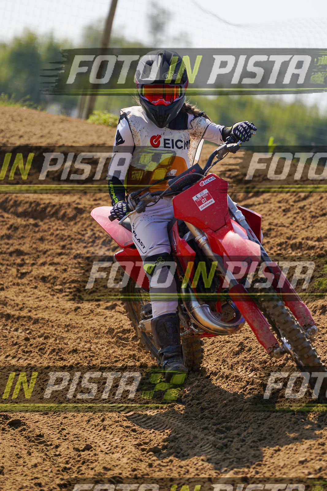 EICMA 20-09 12:00-13:00 · DOS03116