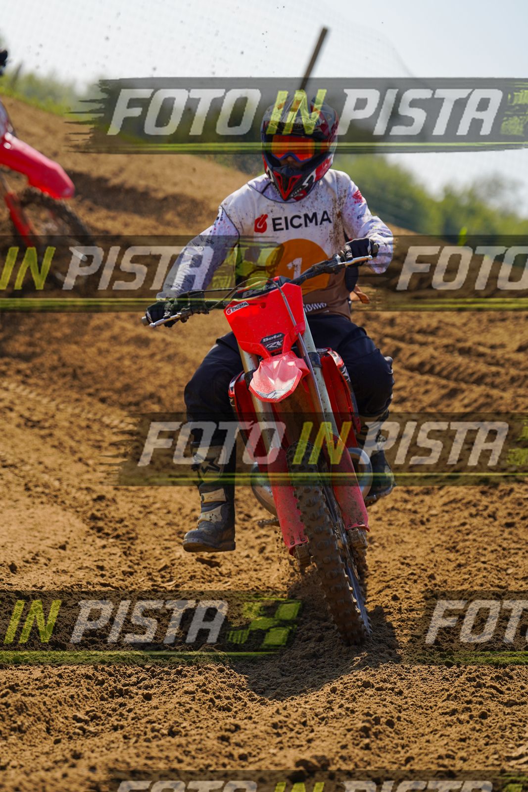 EICMA 20-09 12:00-13:00 · DOS03162