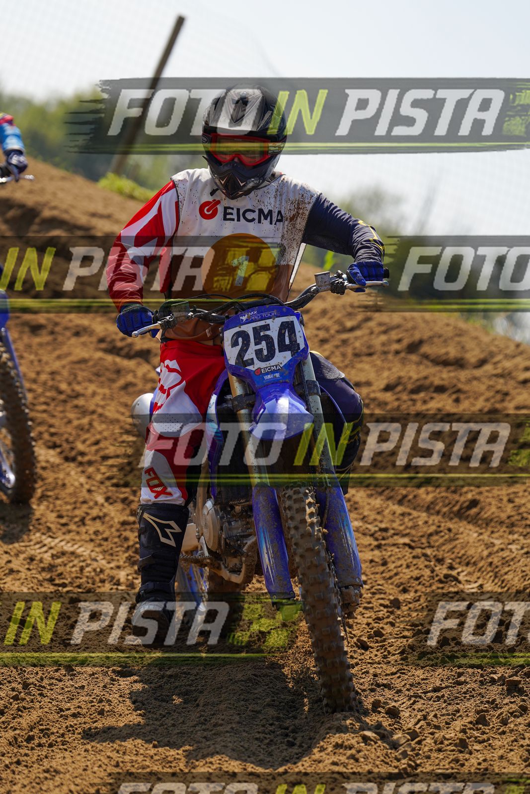 EICMA 20-09 12:00-13:00 · DOS03183