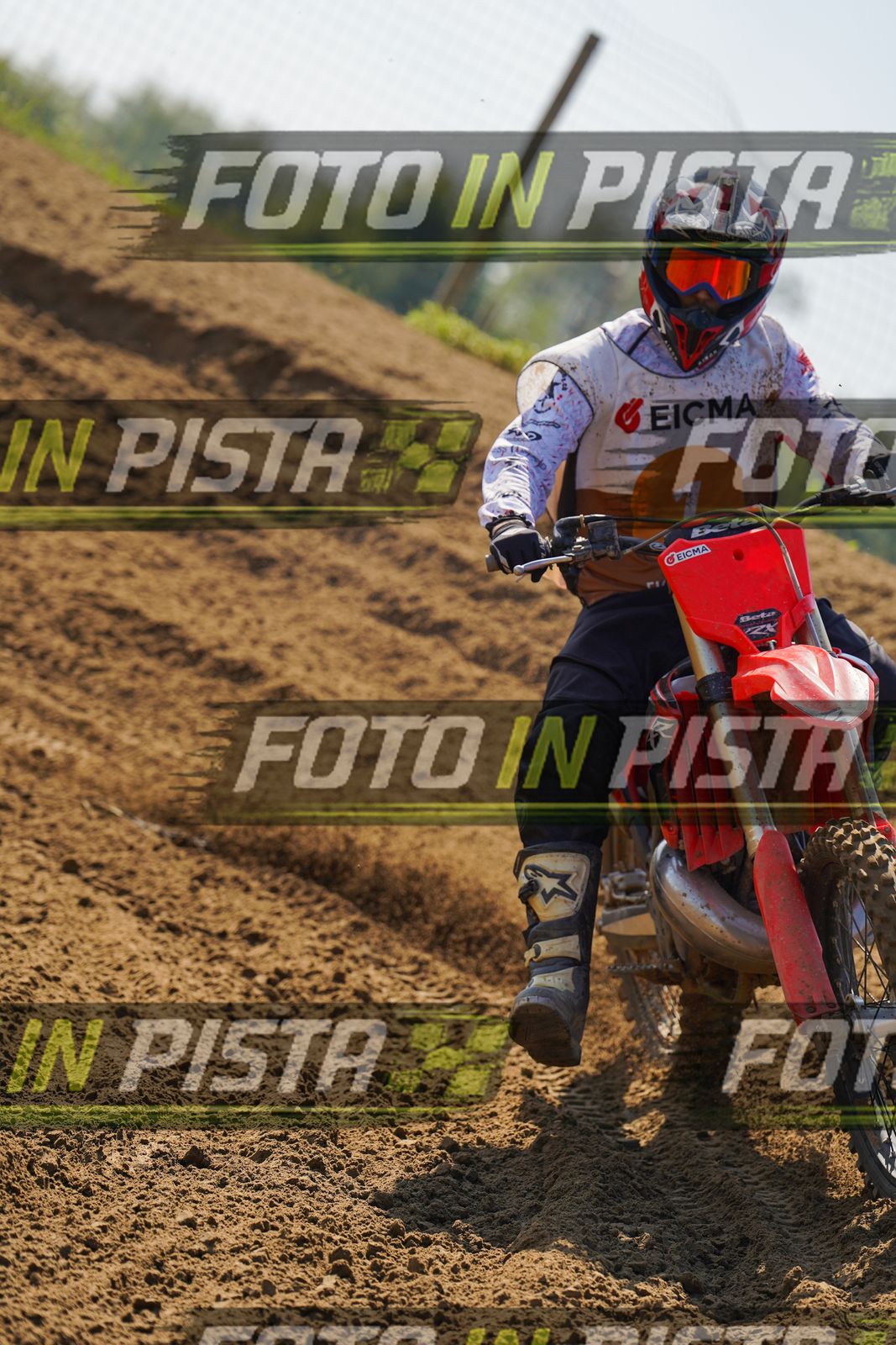 EICMA 20-09 12:00-13:00 · DOS03203