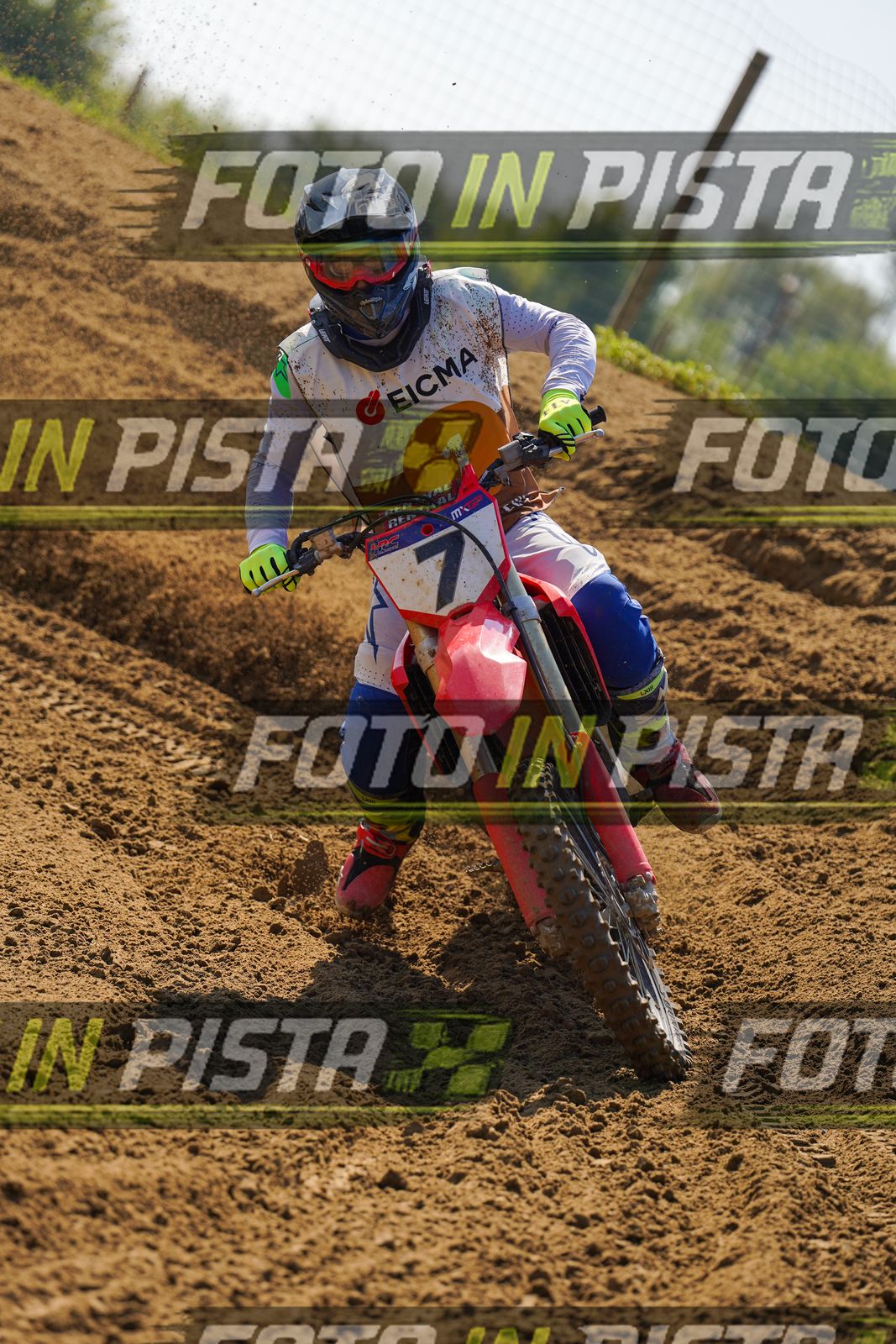 EICMA 20-09 12:00-13:00 · DOS03211