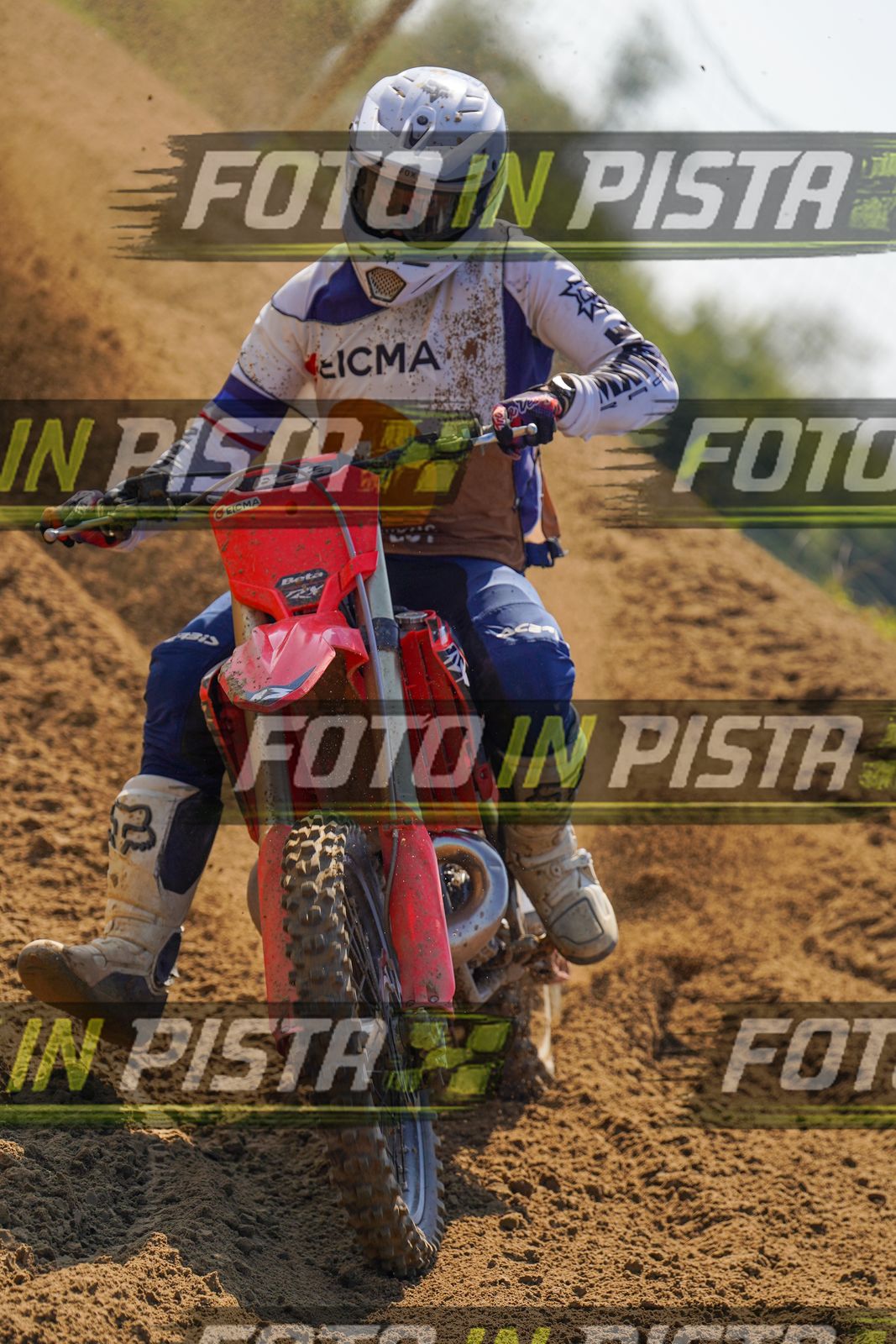 EICMA 20-09 12:00-13:00 · DOS03237