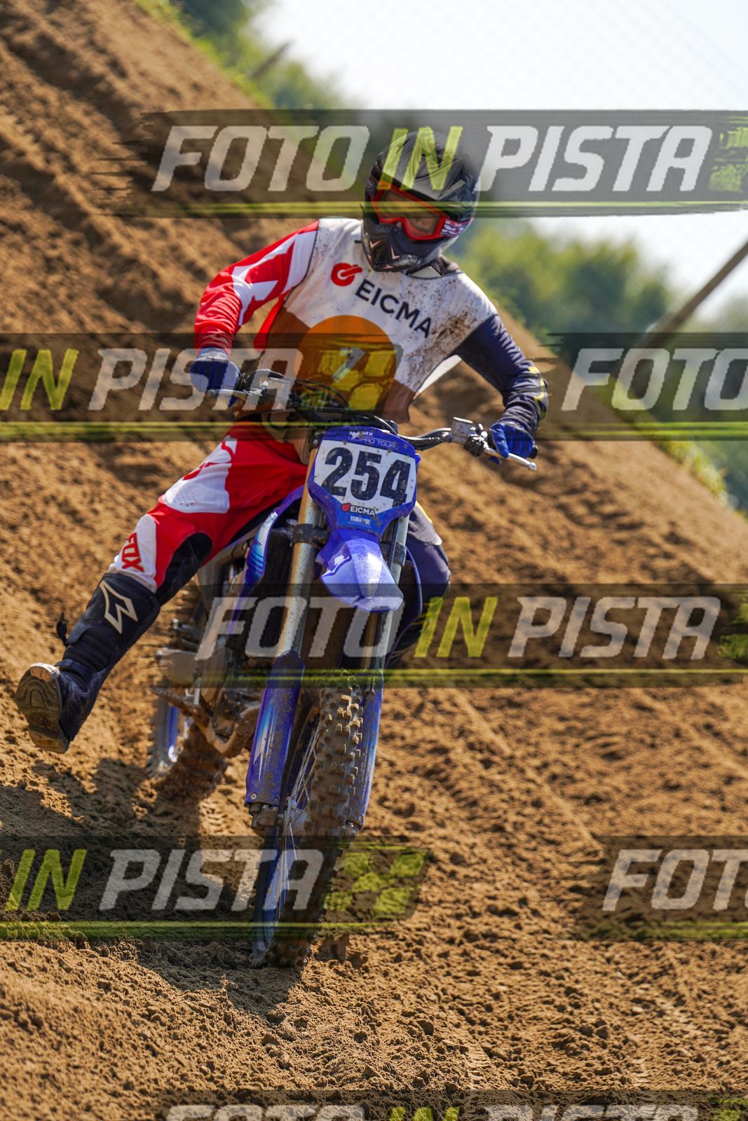 EICMA 20-09 12:00-13:00 · DOS03240