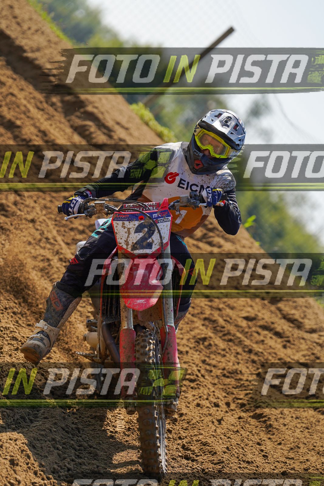 EICMA 20-09 12:00-13:00 · DOS03242