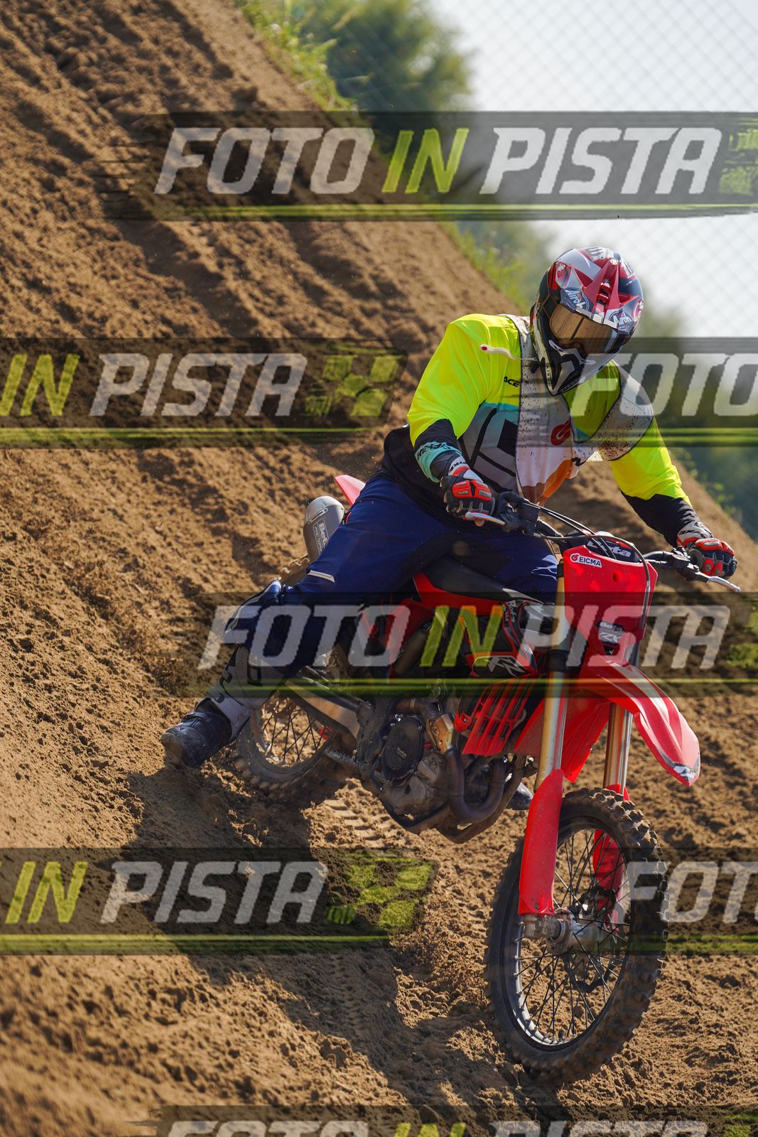 EICMA 20-09 12:00-13:00 · DOS03248