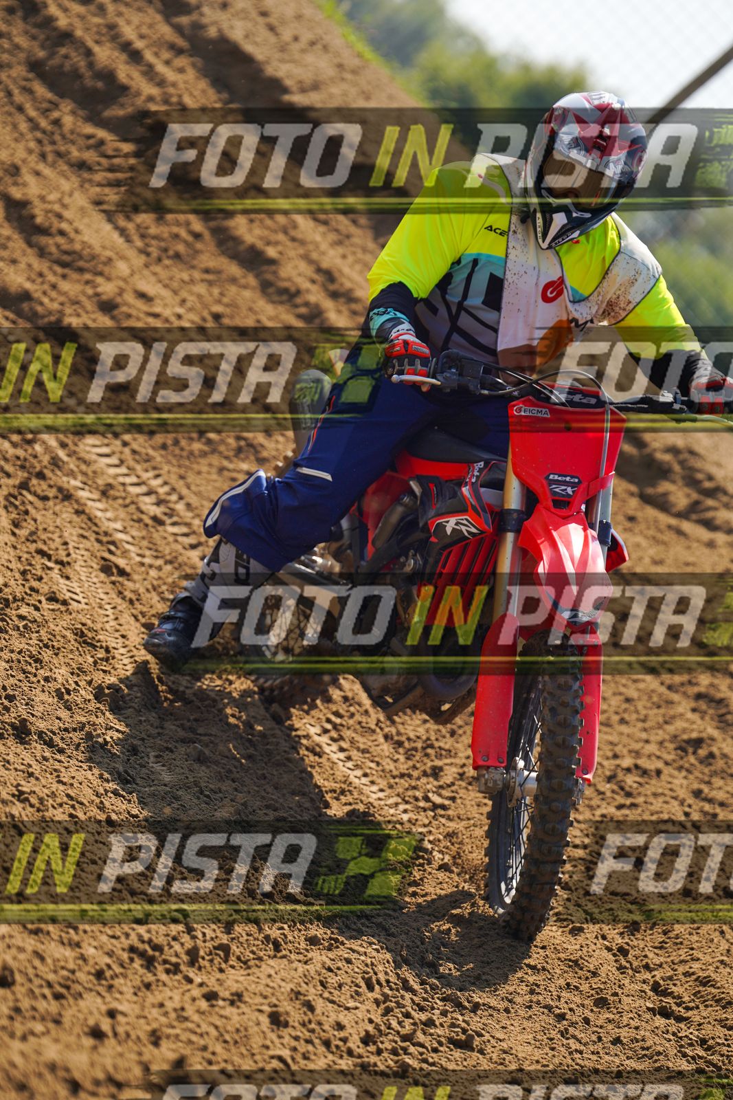 EICMA 20-09 12:00-13:00 · DOS03250