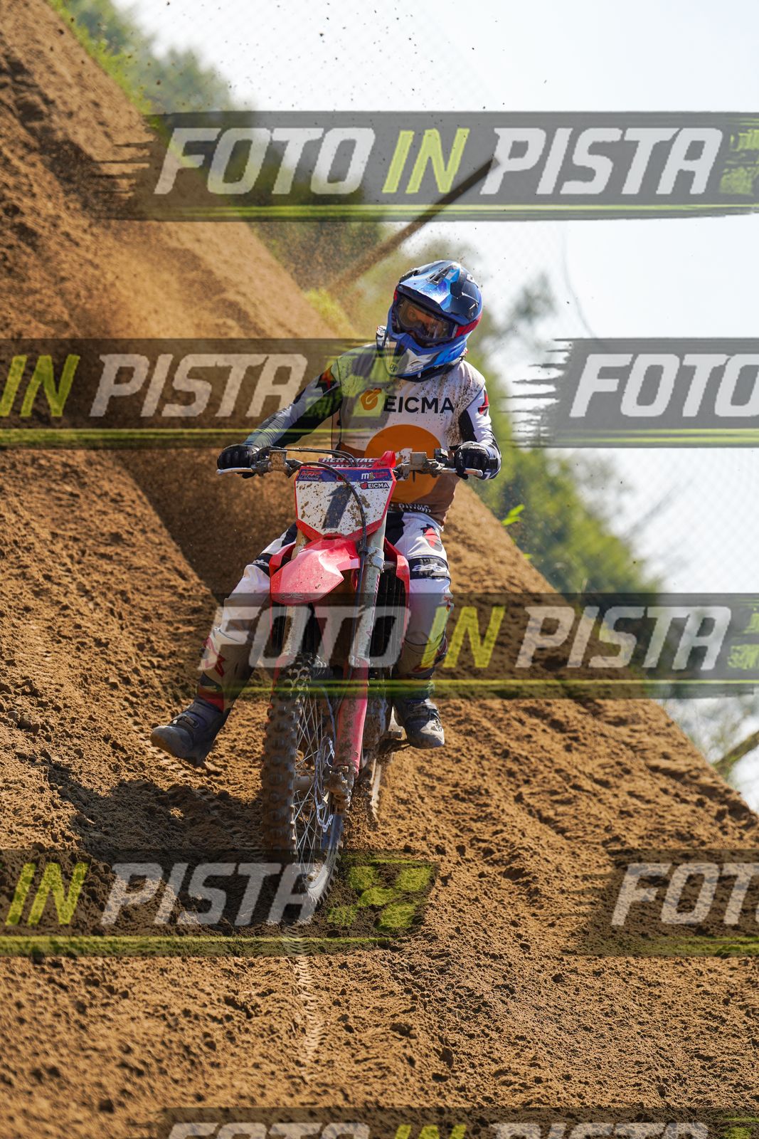 EICMA 20-09 12:00-13:00 · DOS03254