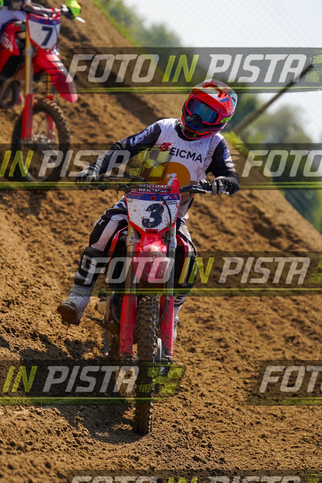 EICMA 20-09 12:00-13:00 · DOS03264