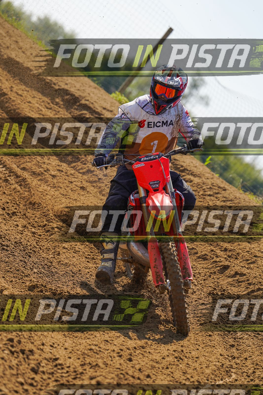 EICMA 20-09 12:00-13:00 · DOS03322