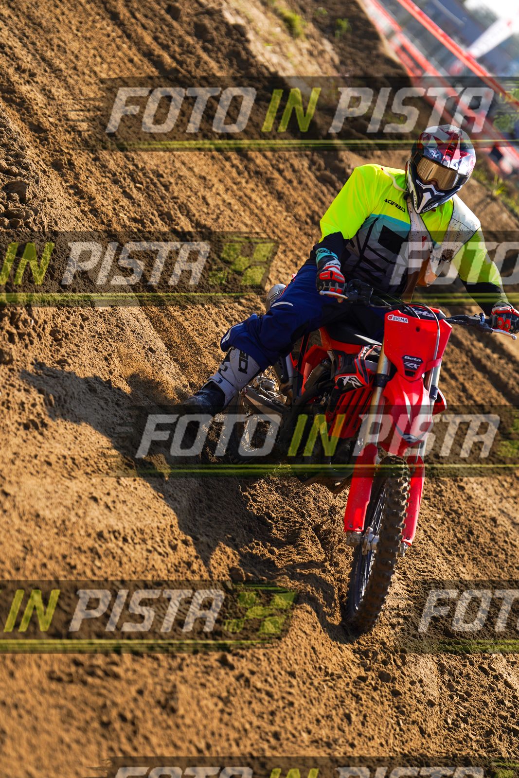 EICMA 20-09 12:00-13:00 · DOS03347