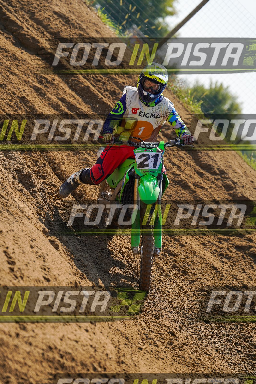 EICMA 20-09 12:00-13:00 · DOS03355