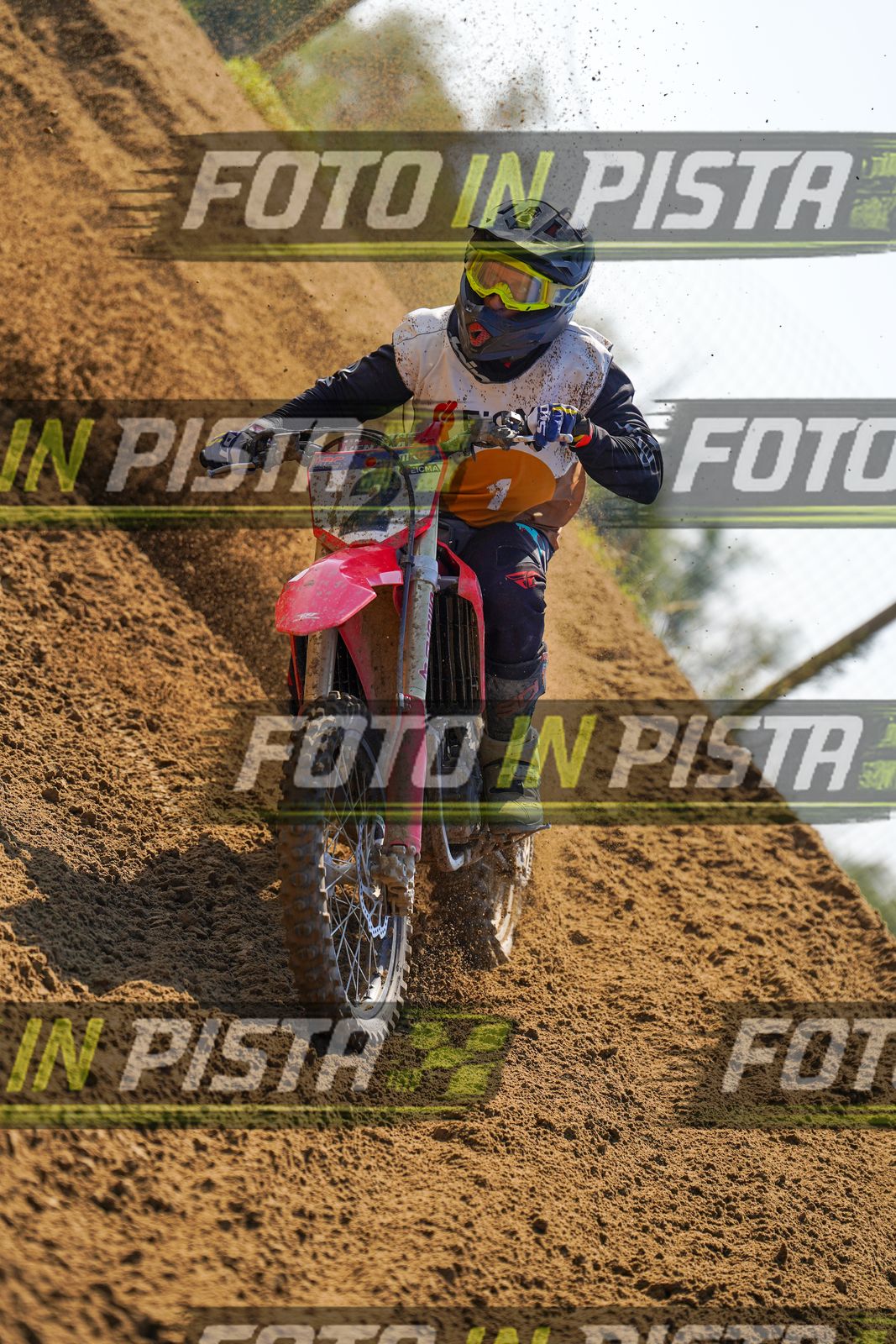 EICMA 20-09 12:00-13:00 · DOS03357