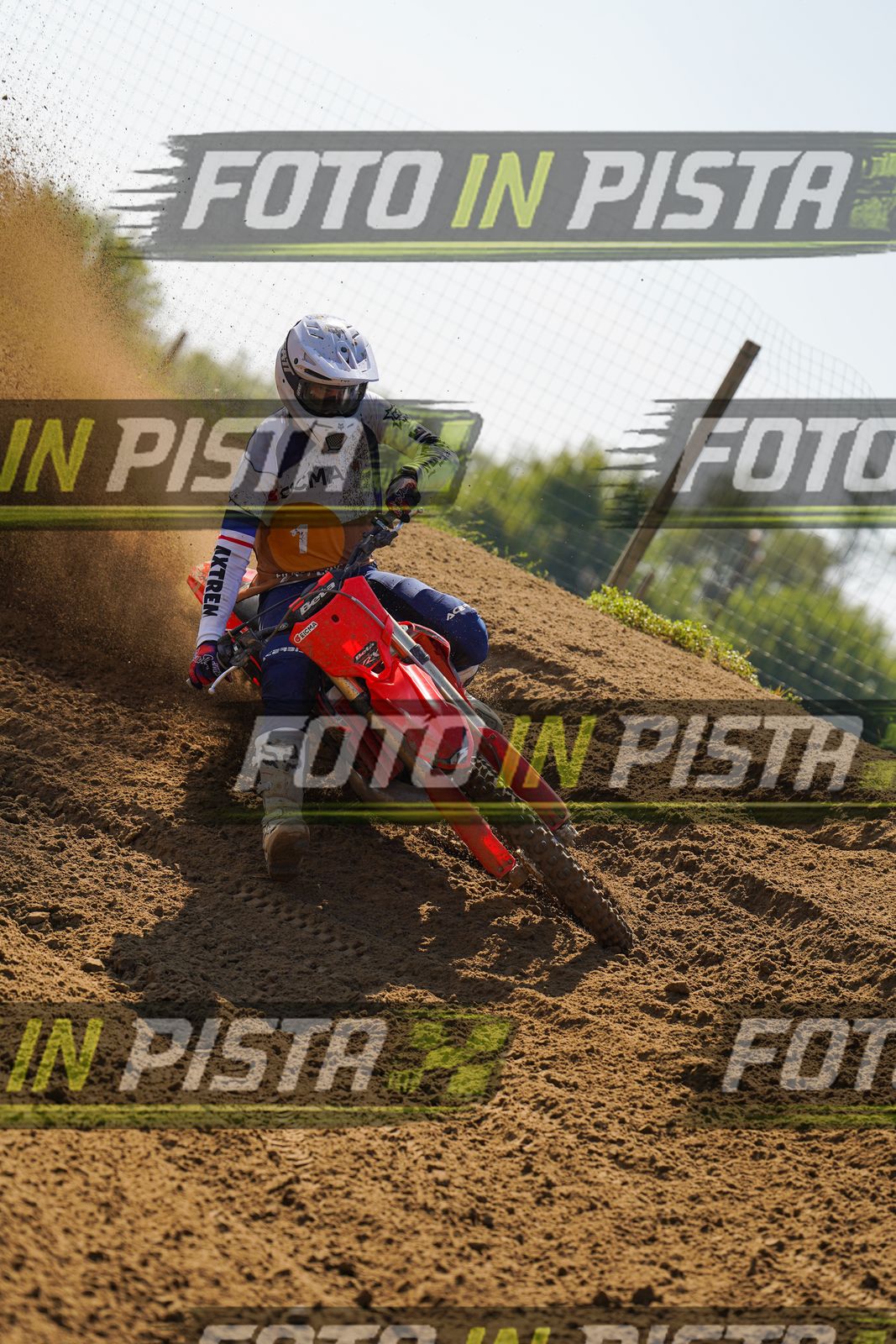 EICMA 20-09 12:00-13:00 · DOS03374