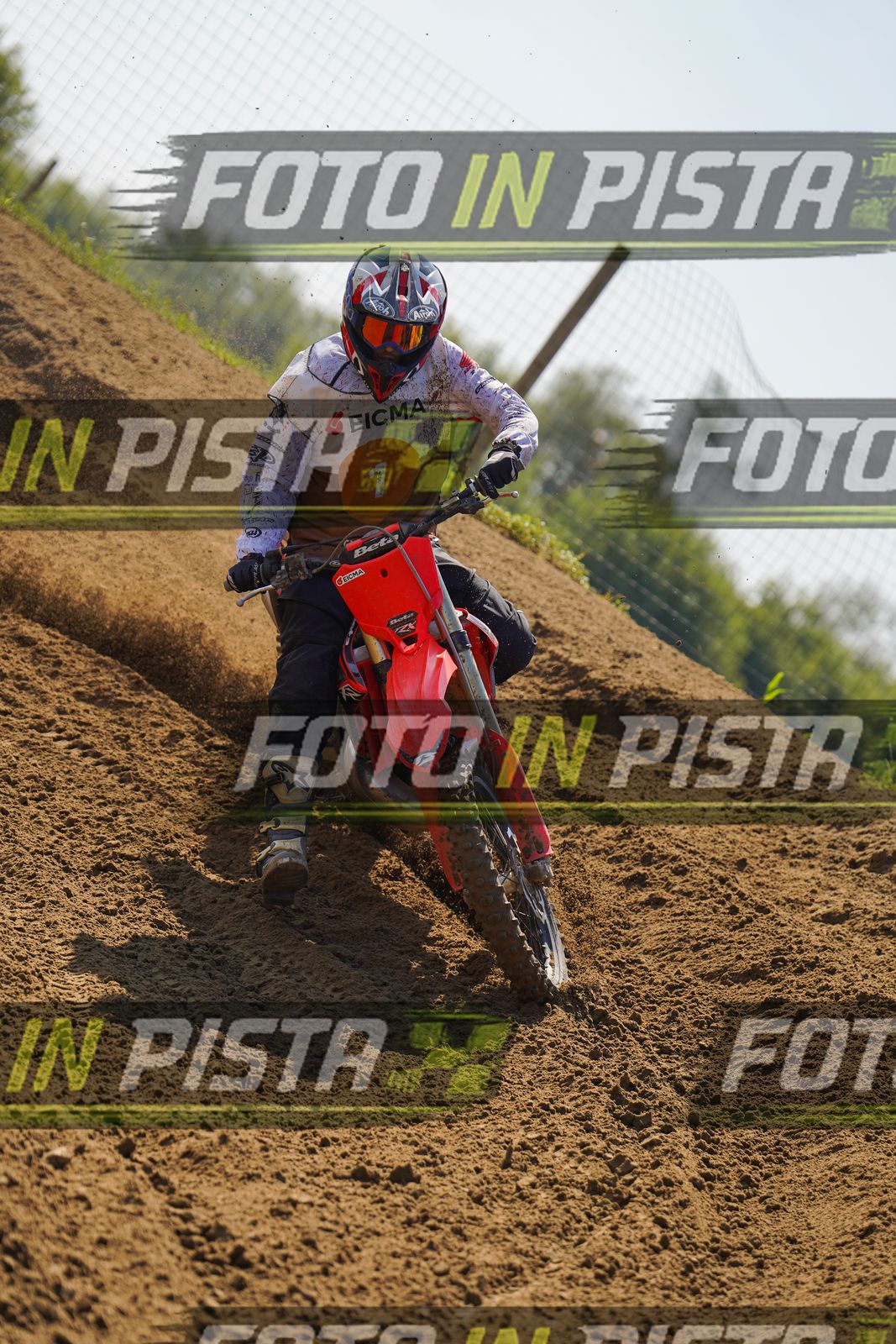EICMA 20-09 12:00-13:00 · DOS03379