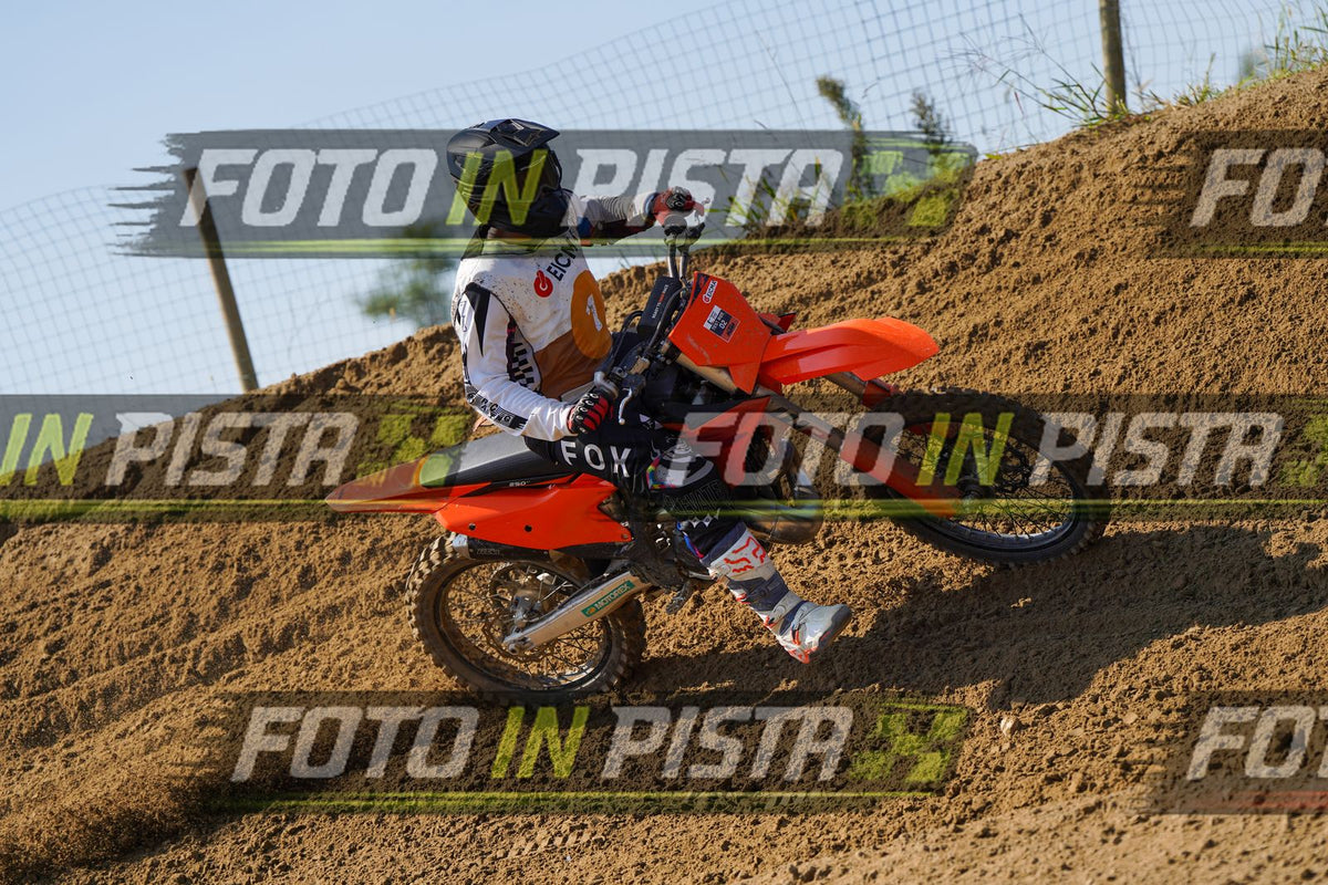 EICMA 20-09 12:00-13:00 · DOS03407