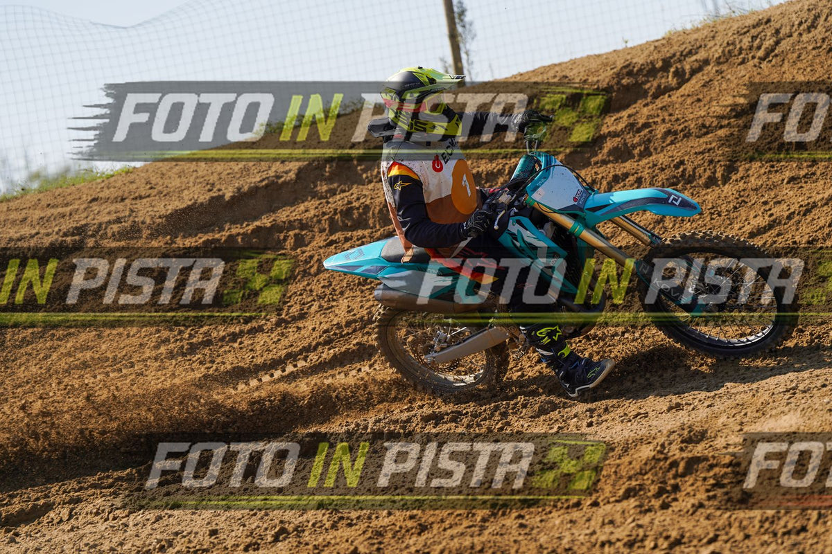 EICMA 20-09 12:00-13:00 · DOS03409