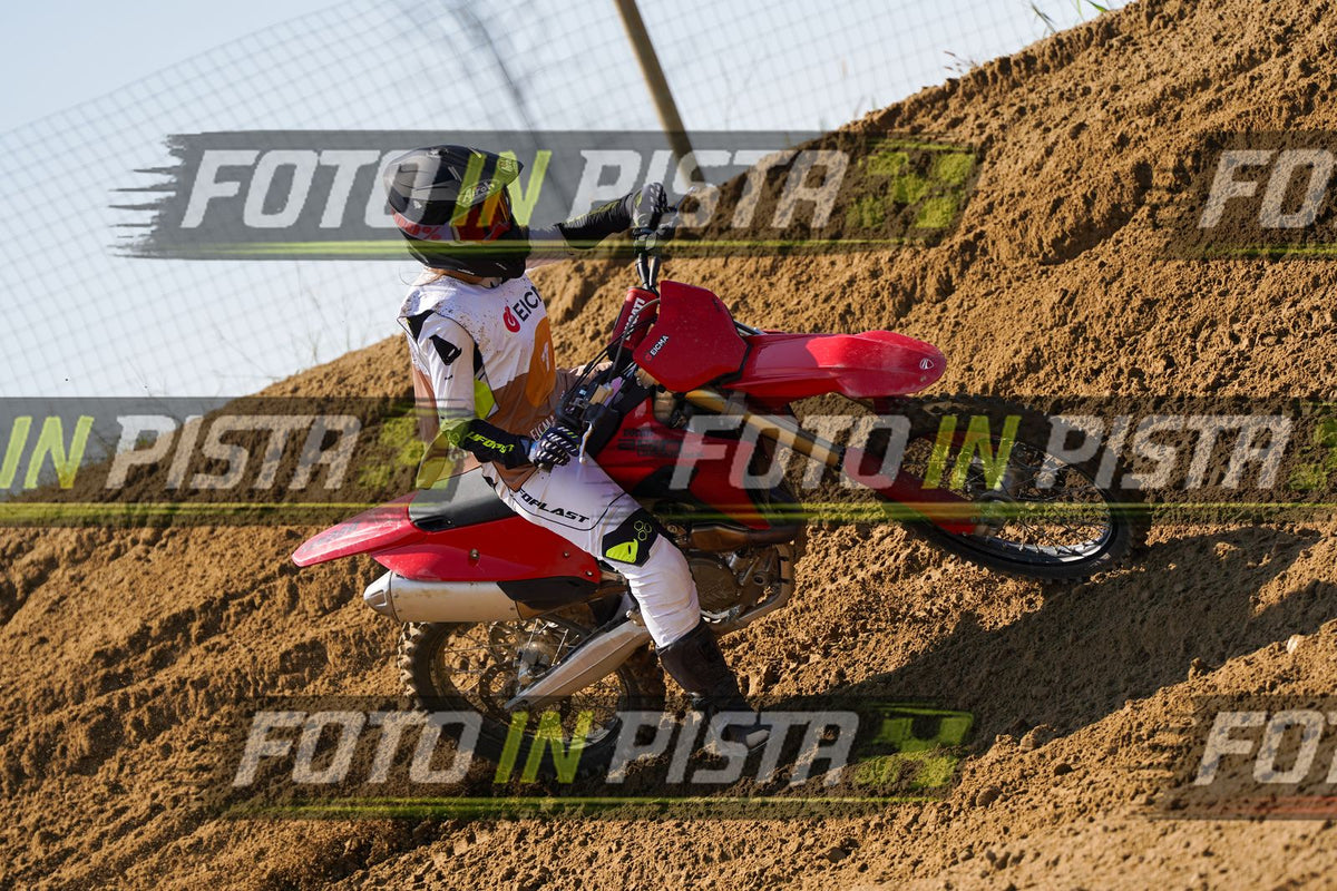 EICMA 20-09 12:00-13:00 · DOS03457