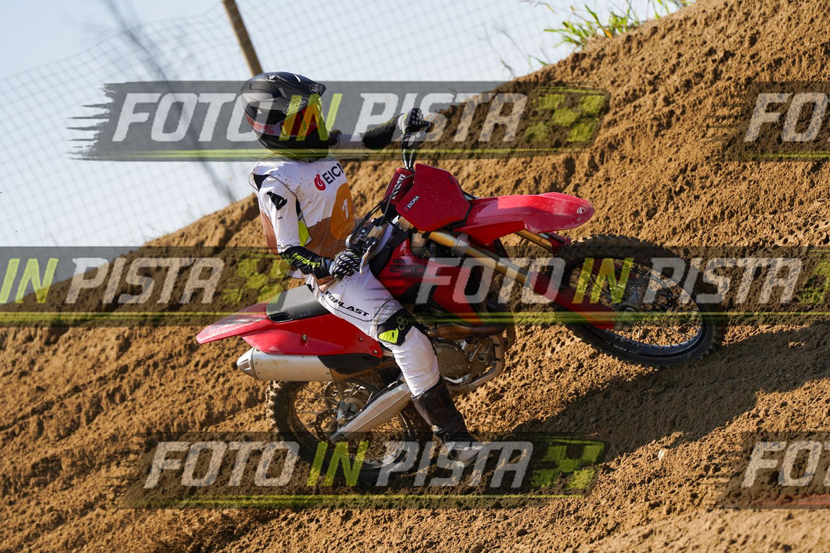 EICMA 20-09 12:00-13:00 · DOS03458